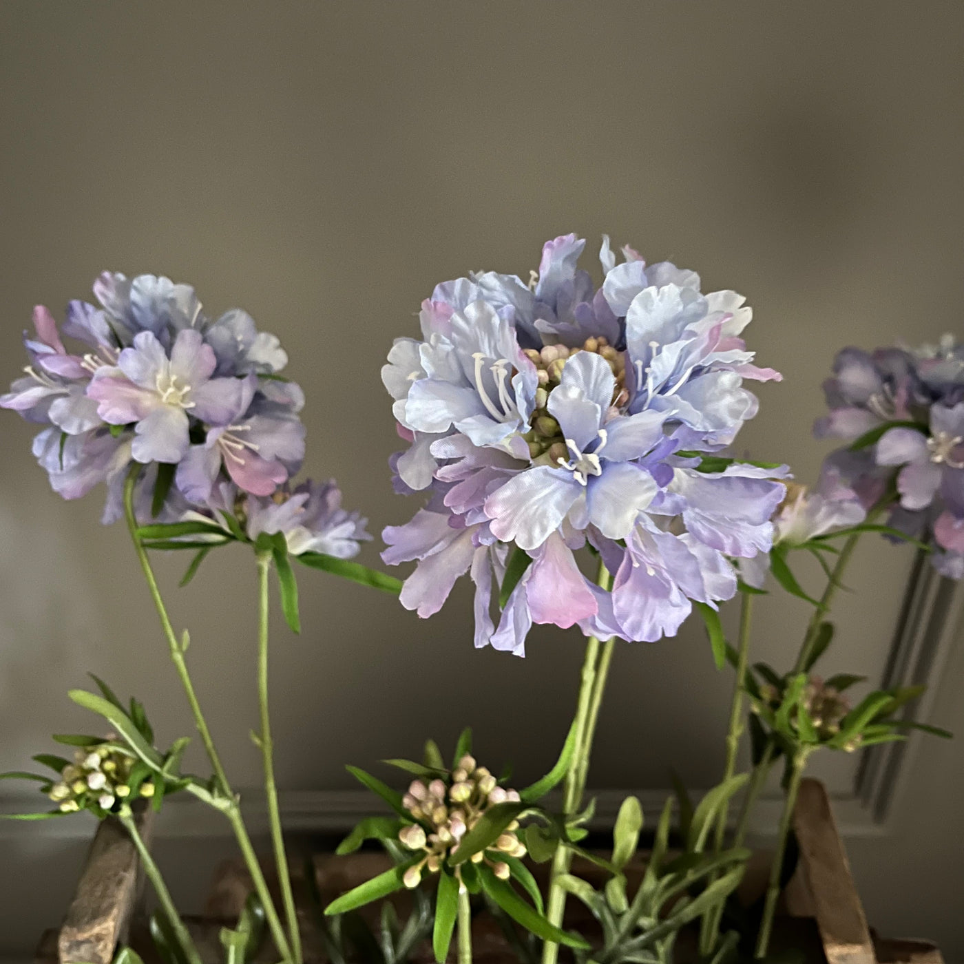 Zijden tak 'Scabiosa lila', 75 cm